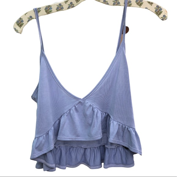 Periwinkle colored Urban Outfitters crop top - Picture 3 of 3